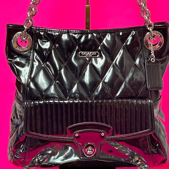 Coach Handbags - Coach Poppy Black Quilted Liquid Leather Bag w/Chain Straps Approx. 15 x 13.5